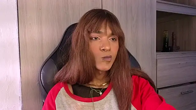 tiffanyy 777 online show from March 31, 6:58 am