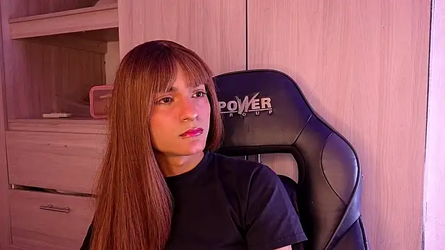 tiffanyy 777 online show from May 14, 4:30 am