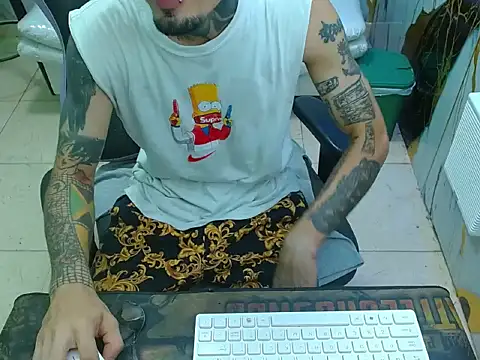 Boy tatto77 online show from May 2, 11:59 am