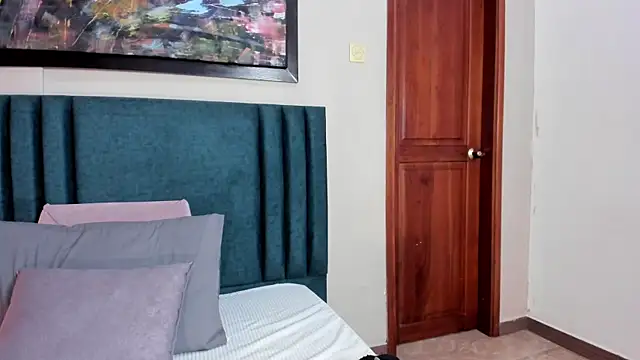 GahiaBelucci online show from March 27, 6:18 pm