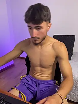 LIAM COLT online show from March 28, 8:08 pm