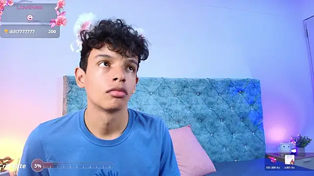 maxfrost 1 online show from February 9, 7:18 pm