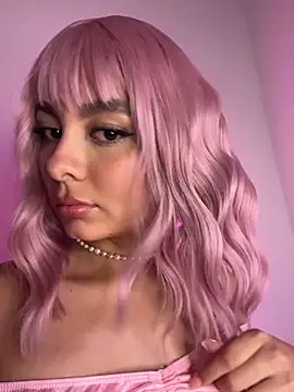 Snapshot of Nicollewest1 chatting on February 3, 11:32 pm Nicollewest1 online show from February 3, 11:32 pm