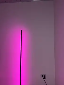 Snapshot of Nicollewest1 chatting on February 5, 7:51 pm Nicollewest1 online show from February 5, 7:51 pm