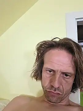 Danny543267 online show from July 31, 9:03 pm