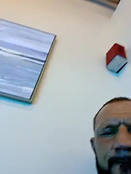 Snapshot of Hotcock8899 chatting on February 25, 8:57 am Hotcock8899 online show from February 25, 8:57 am