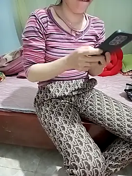 Sweet-Berryy online show from February 7, 1:31 am