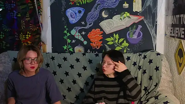 Snapshot of Ntmuforever chatting on December 20, 10:50 pm Ntmuforever online show from December 20, 10:50 pm