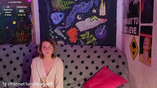 Snapshot of Ntmuforever chatting on January 8, 6:54 pm Ntmuforever online show from January 8, 6:54 pm