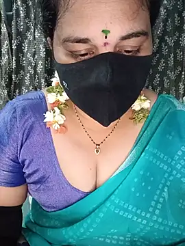 Snapshot of maduri__ chatting on July 11, 4:21 pm maduri online show from July 11, 4:21 pm