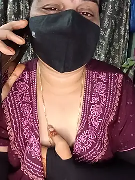 Snapshot of maduri__ chatting on July 26, 4:36 pm maduri online show from July 26, 4:36 pm