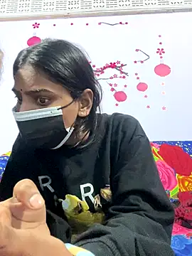 Snapshot of offshore_coupl chatting on December 18, 4:57 pm offshore coupl online show from December 18, 4:57 pm