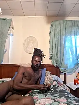 Snapshot of tentpipes chatting on April 3, 10:19 pm tentpipes online show from April 3, 10:19 pm