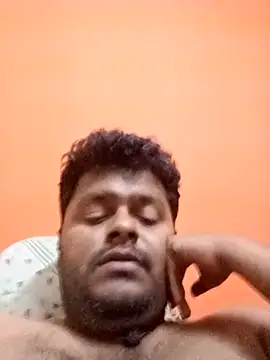 Snapshot of yourwellman chatting on March 10, 5:18 pm yourwellman online show from March 10, 5:18 pm