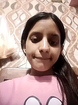 Snapshot of Eva_890 chatting on April 2, 6:33 am Eva 890 online show from April 2, 6:33 am