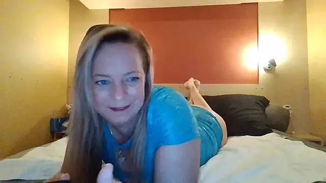 Miss-Chupagirly online show from January 12, 9:03 am