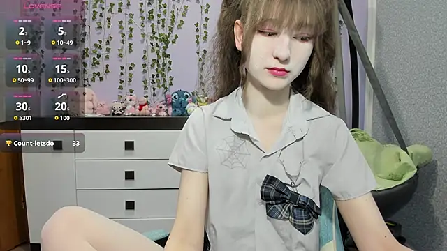 Yoonhee ki online show from June 19, 12:31 pm