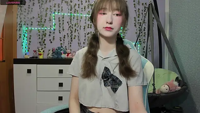 Yoonhee ki online show from June 29, 2:17 pm