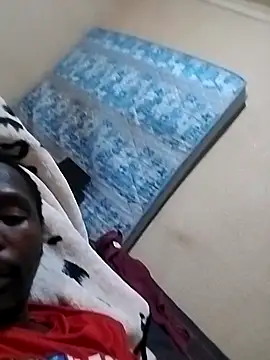 Snapshot of sphebless chatting on April 3, 7:12 pm sphebless online show from April 3, 7:12 pm