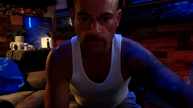 MISTERANDDEMI online show from May 8, 9:58 am
