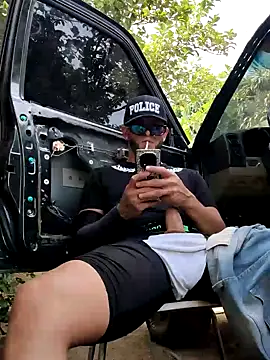 Snapshot of PIGHIGHDIRTY_p0 chatting on March 10, 6:35 pm PIGHIGHDIRTY p0 online show from March 10, 6:35 pm