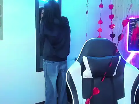 dolly boob online show from February 19, 3:46 am