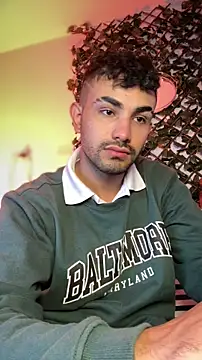 Snapshot of juancho_hairy chatting on March 30, 11:06 pm juancho hairy online show from March 30, 11:06 pm