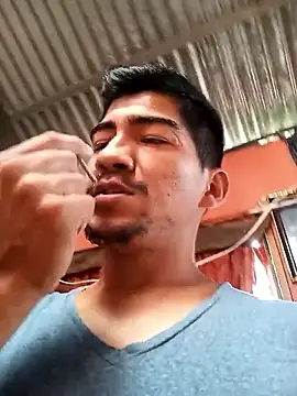 MR OSMAR online show from December 21, 4:14 pm