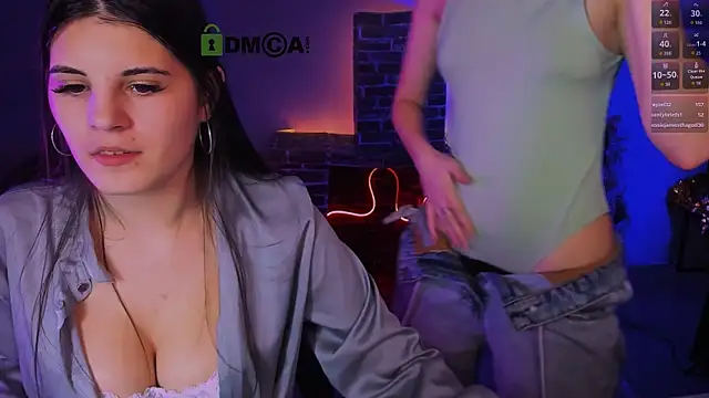 Snapshot of lizzie_boom_ chatting on January 15, 4:39 am lizzie boom online show from January 15, 4:39 am