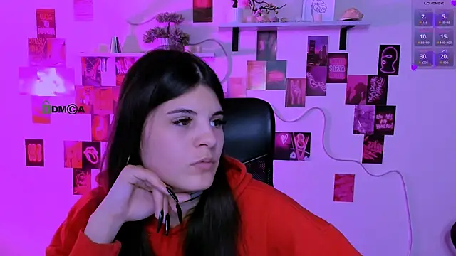 lizzie boom  online show from April 2, 7:22 pm