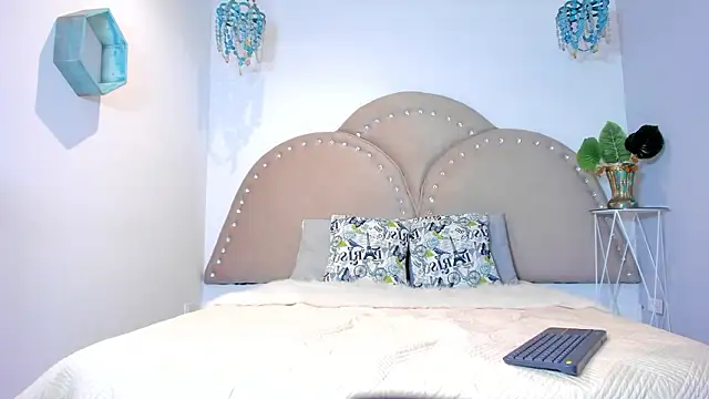 stefany carterr online show from February 5, 8:02 pm