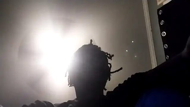 Snapshot of Cantgetenough0069 chatting on January 7, 7:00 am Cantgetenough0069 online show from January 7, 7:00 am