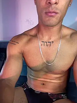 Maicol xxxx online show from March 7, 5:59 am