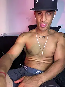 Maicol xxxx online show from March 10, 6:29 am