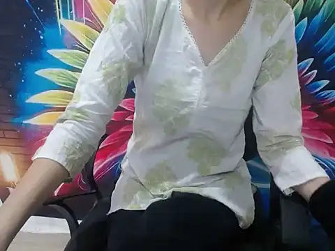 Farhana beautyfull online show from April 28, 5:12 am