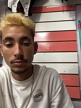 GuioficialBr online show from February 2, 2:27 pm