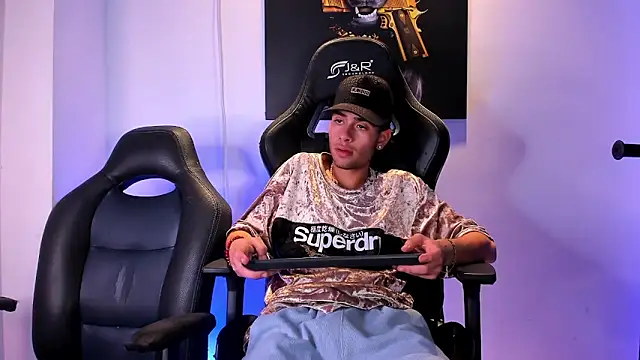 konaland online show from February 12, 7:25 am