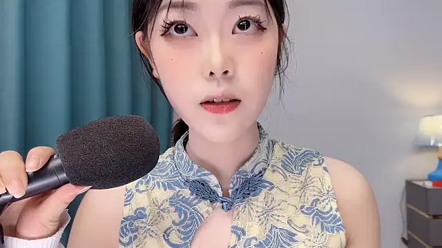 smalldaisy online show from May 10, 2:06 am