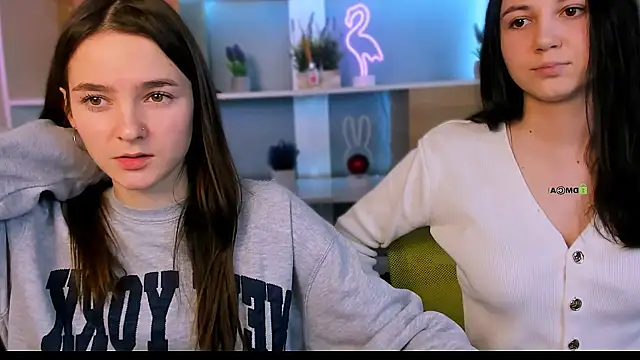 Snapshot of lole_ti chatting on January 10, 7:26 pm lole ti online show from January 10, 7:26 pm