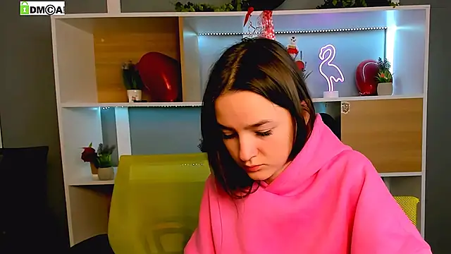 Snapshot of lole_ti chatting on February 19, 5:58 am lole ti online show from February 19, 5:58 am