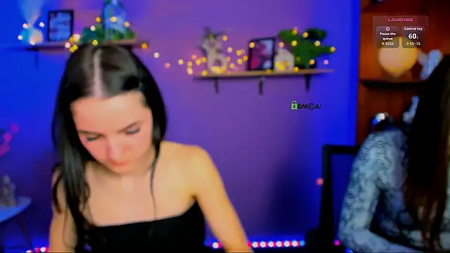 Snapshot of lole_ti chatting on April 20, 6:53 pm lole ti online show from April 20, 6:53 pm