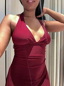 Snapshot of cassie_miller_velvet chatting on June 10, 8:41 pm cassie miller velvet online show from June 10, 8:41 pm