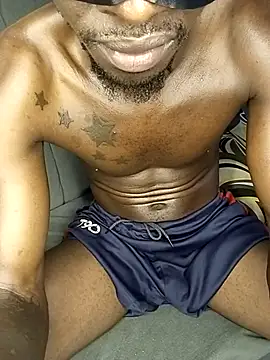 Greatcumboy online show from February 8, 9:45 am