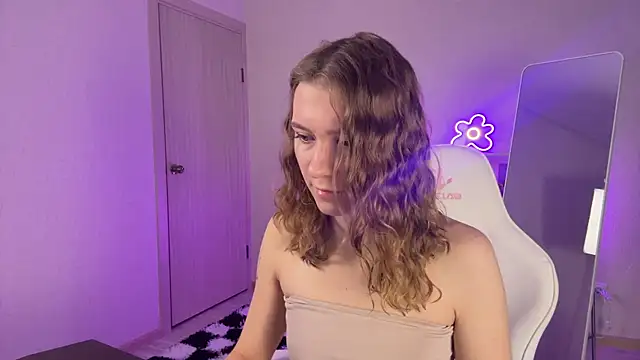 KellySunn online show from March 7, 7:05 am