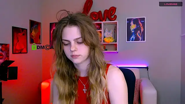 Snapshot of naya_may chatting on March 3, 8:48 pm naya may online show from March 3, 8:48 pm