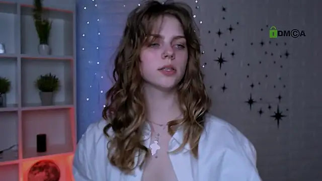 Snapshot of naya_may chatting on April 2, 7:33 pm naya may online show from April 2, 7:33 pm