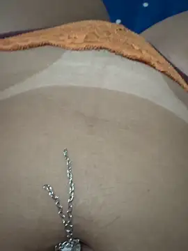 laramacedo2026 online show from March 11, 11:33 pm