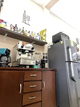 Snapshot of ateneacute chatting on March 27, 2:06 pm ateneacute online show from March 27, 2:06 pm