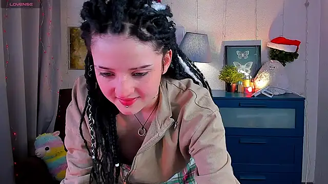 SarahShelby online show from January 17, 9:40 pm