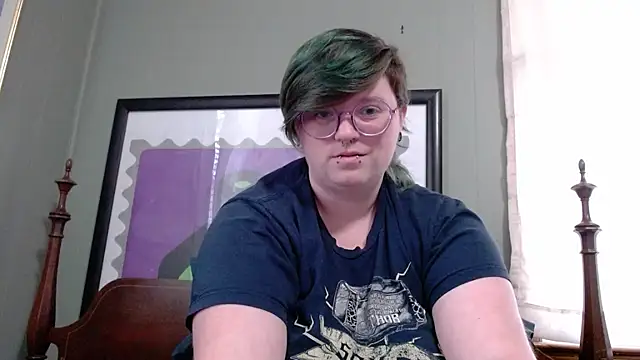 Snapshot of Pupghostt chatting on March 15, 12:22 pm Pupghostt online show from March 15, 12:22 pm